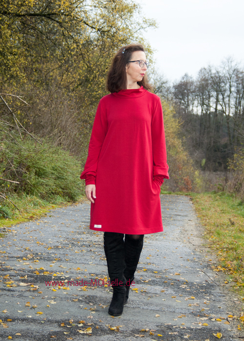 Das Weihnachtskleid in klassischem rot – dafür ganz neu mit sew la la 2.0